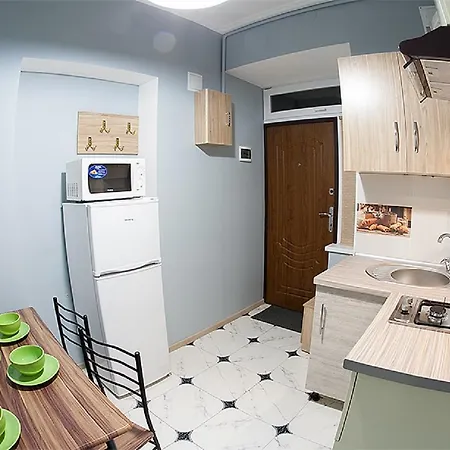 подобово в центрі на вулиці краківській 34 площа ринок сам центер міста львова